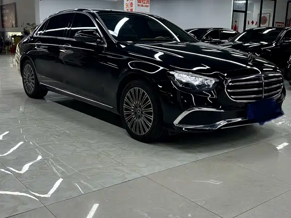 Mercedes-Benz E-Class 2021