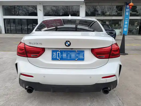 BMW 1 Series 2022