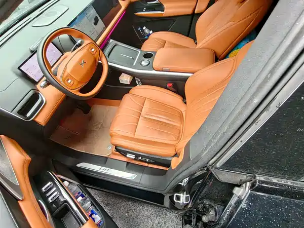 XPeng G9 2025