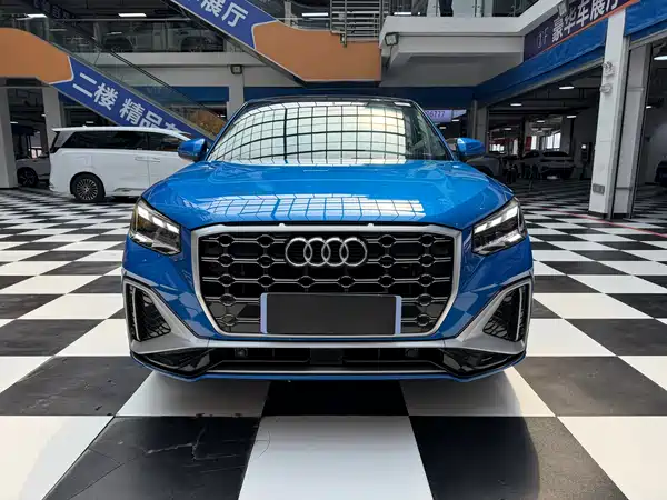 Audi Q2L 2022