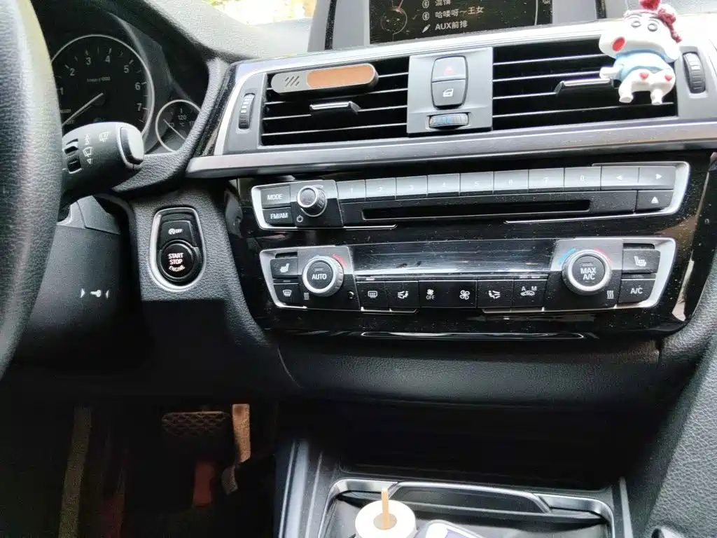 BMW 3 Series 2016