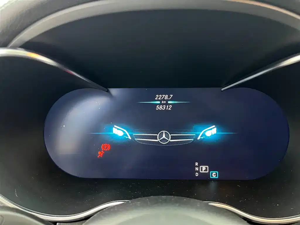 Mercedes-Benz C-Class 2021 — фото 10