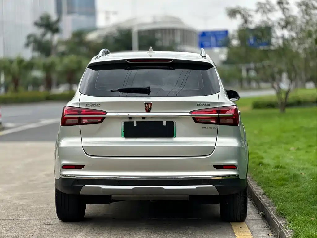 Roewe RX5 New Energy 2018 — фото 8