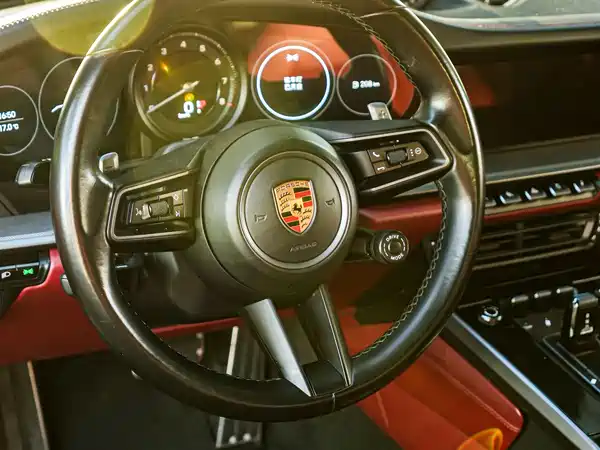 Porsche 911 2020