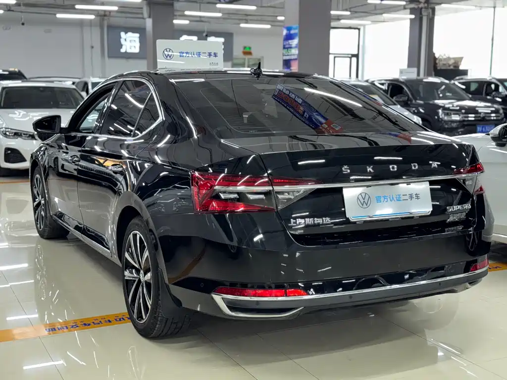 Skoda Superb 2023