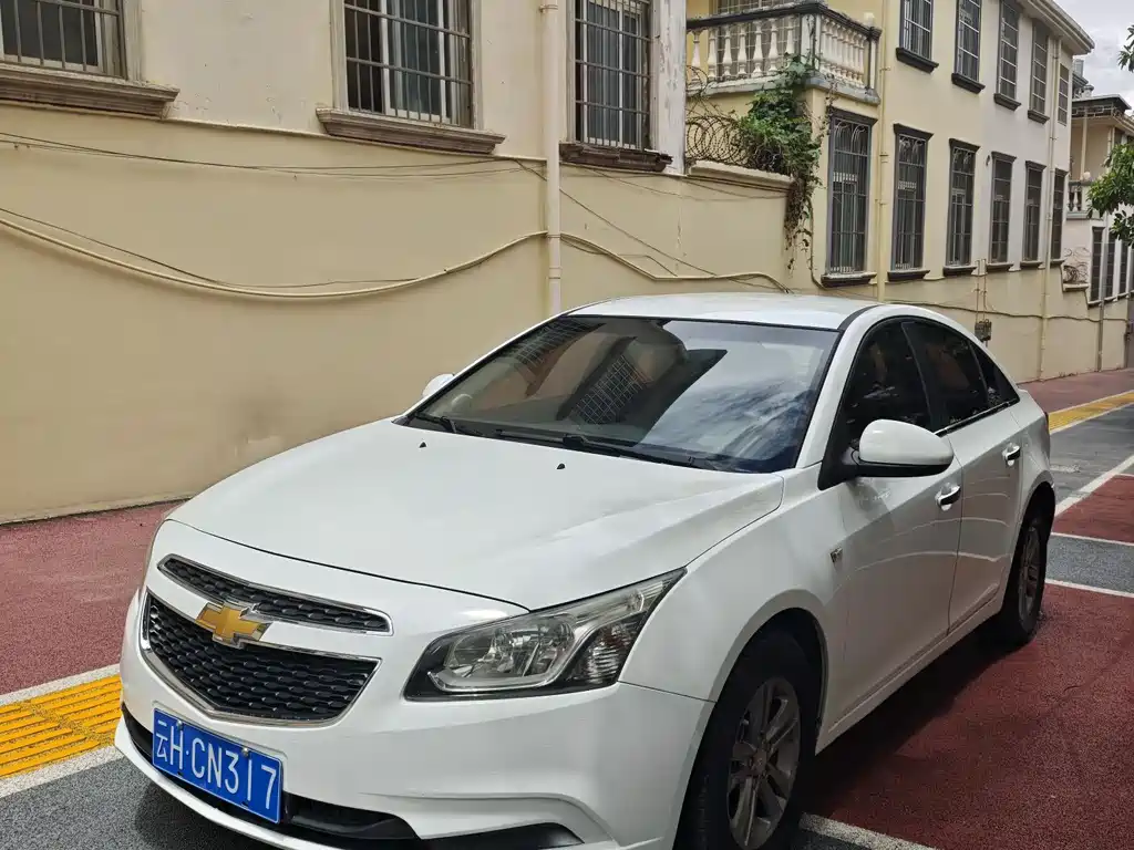 Chevrolet Cruze 2015 — фото 1