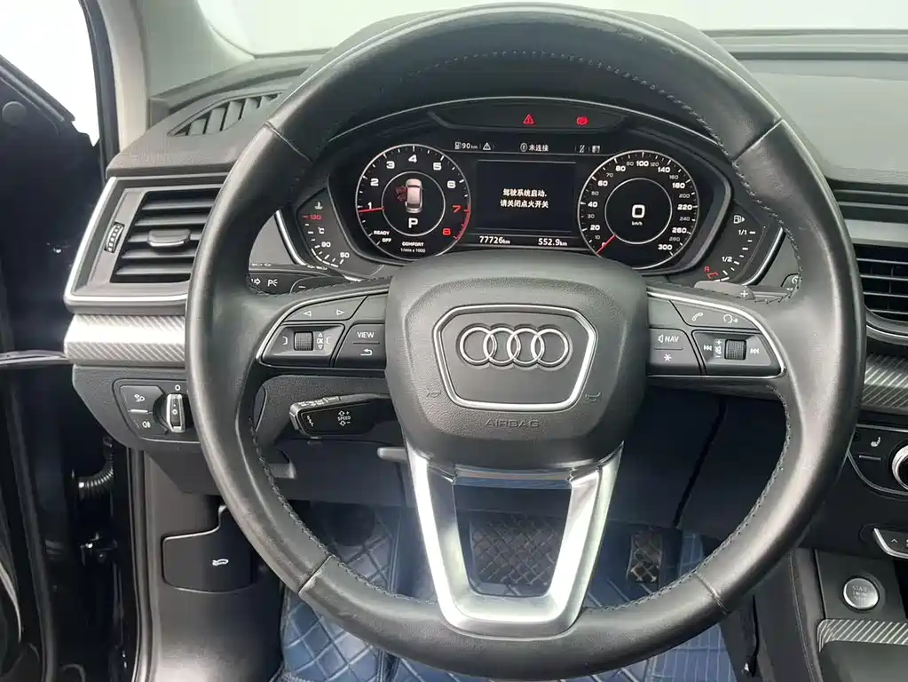 Audi Q5L 2019 — фото 12