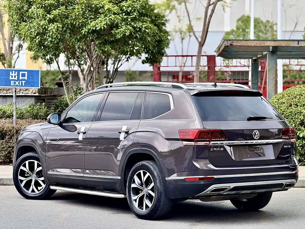 Volkswagen Teramont 2018 — фото 9