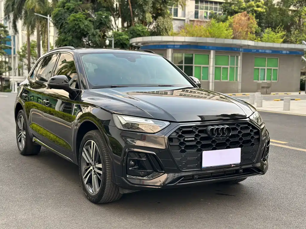 Audi Q5L 2022 — фото 3