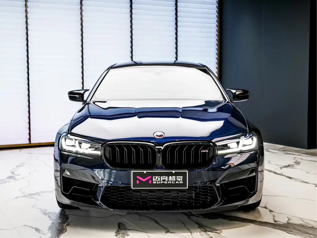 BMW M5 2023 — фото 3