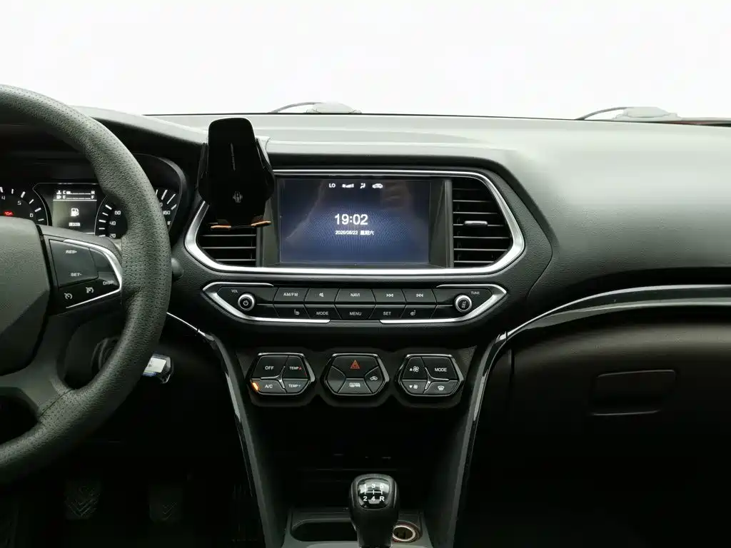 GAC Trumpchi GS4 2016 — фото 12