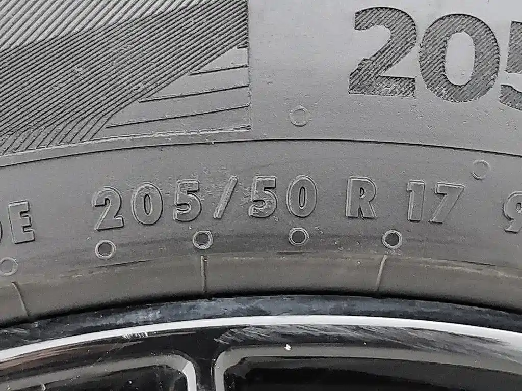 Geely Binrui 2022 — фото 24