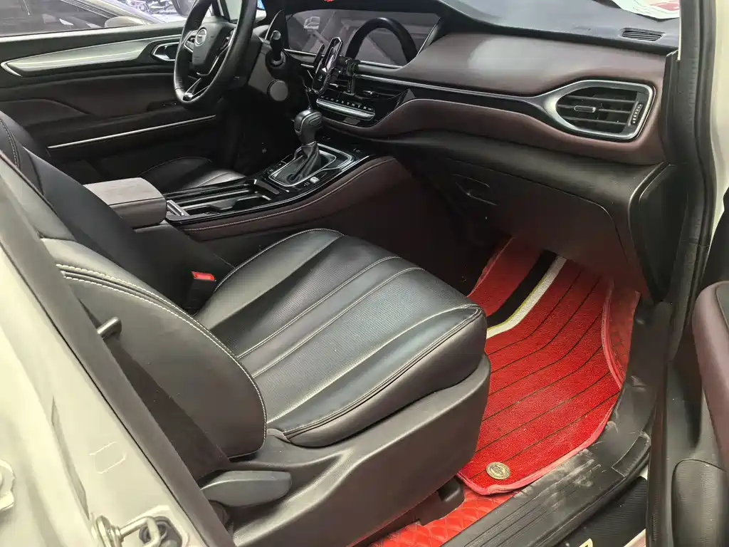 GAC Motor Trumpchi M6 2024 — фото 10