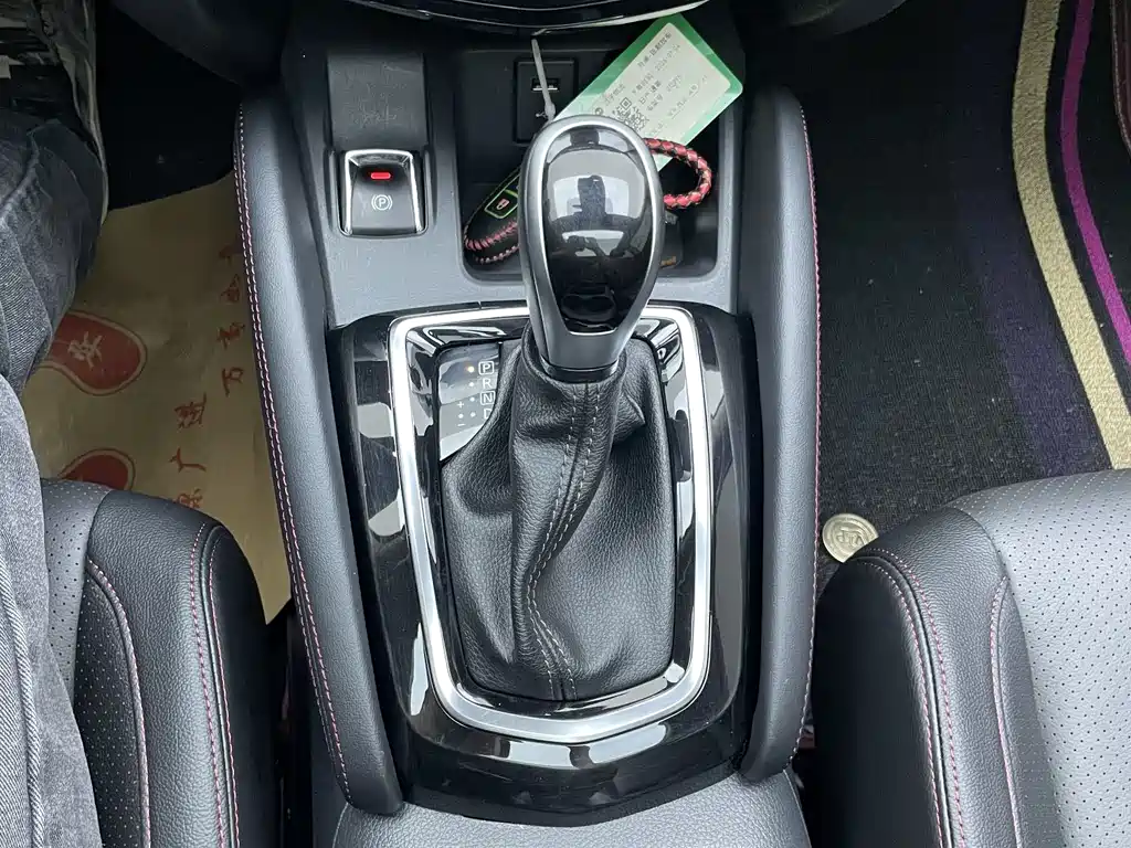 Nissan Qashqai 2023 — фото 11