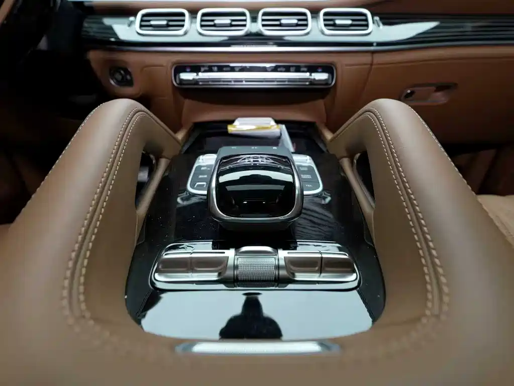 Mercedes-Benz GLS — фото 20