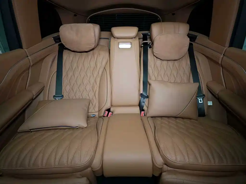 Mercedes-Benz GLS — фото 23