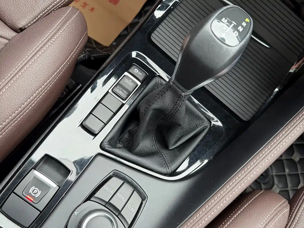 BMW X1 2019 — фото 18