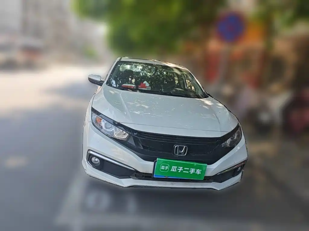 Honda Civic 2021 — фото 24