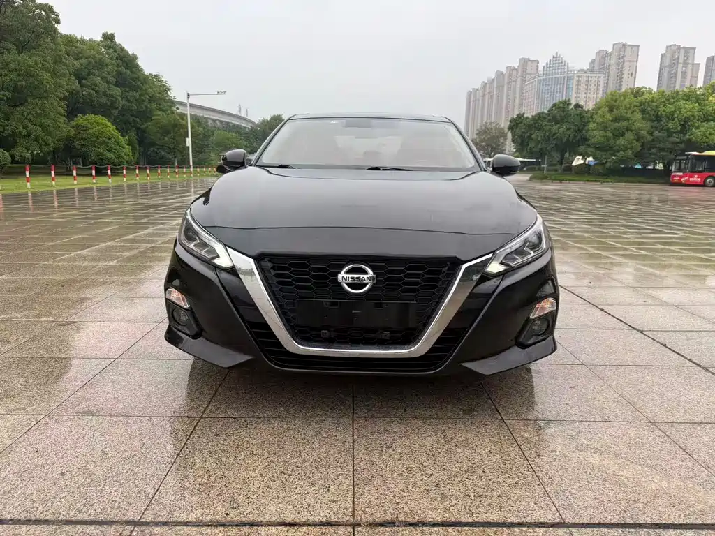 Nissan Teana 2022 — фото 2