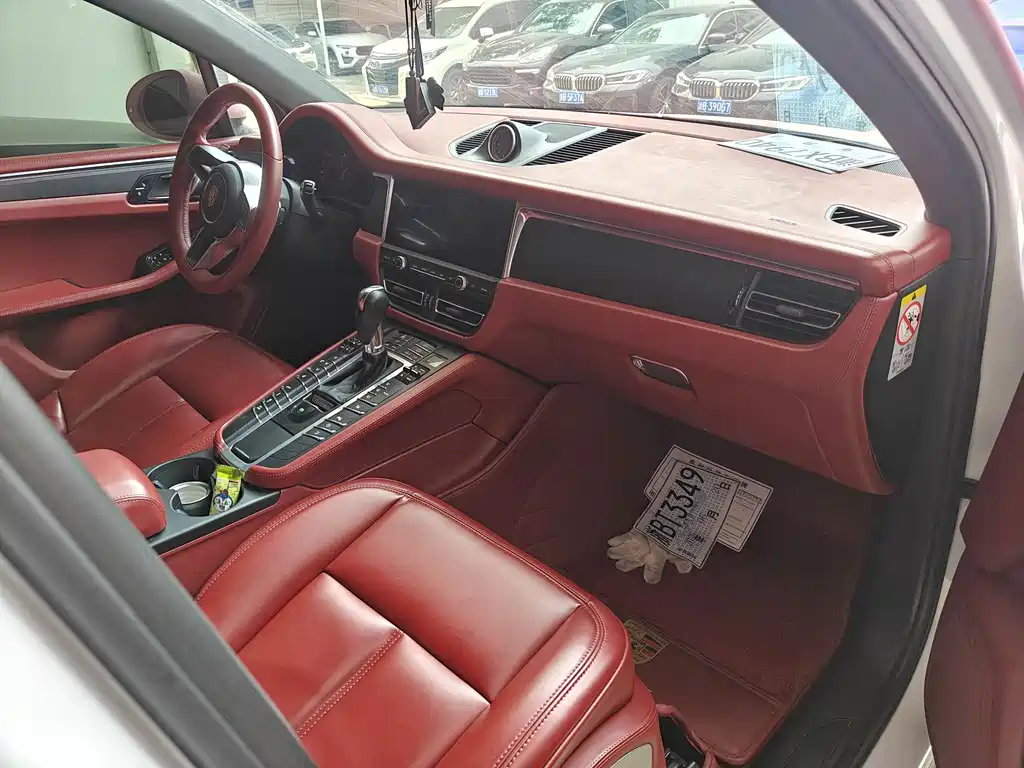 Porsche Macan 2018