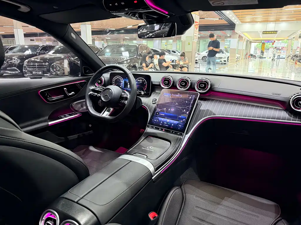 Mercedes-Benz C-Class 2023