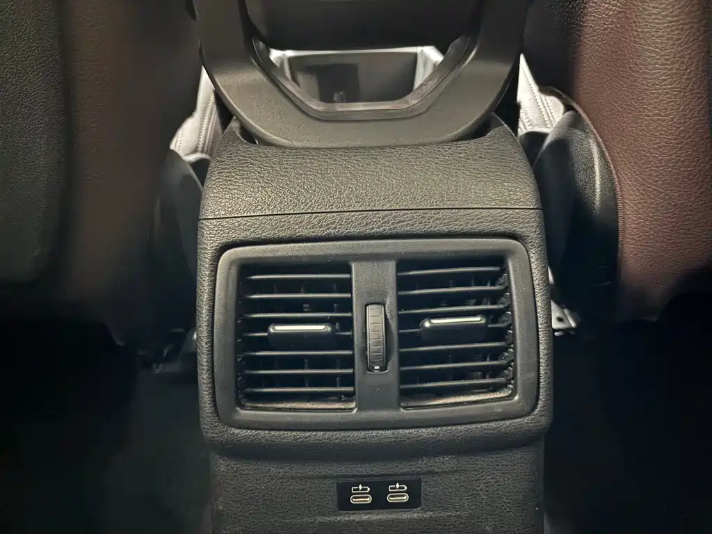 BMW X1 2022 — фото 19