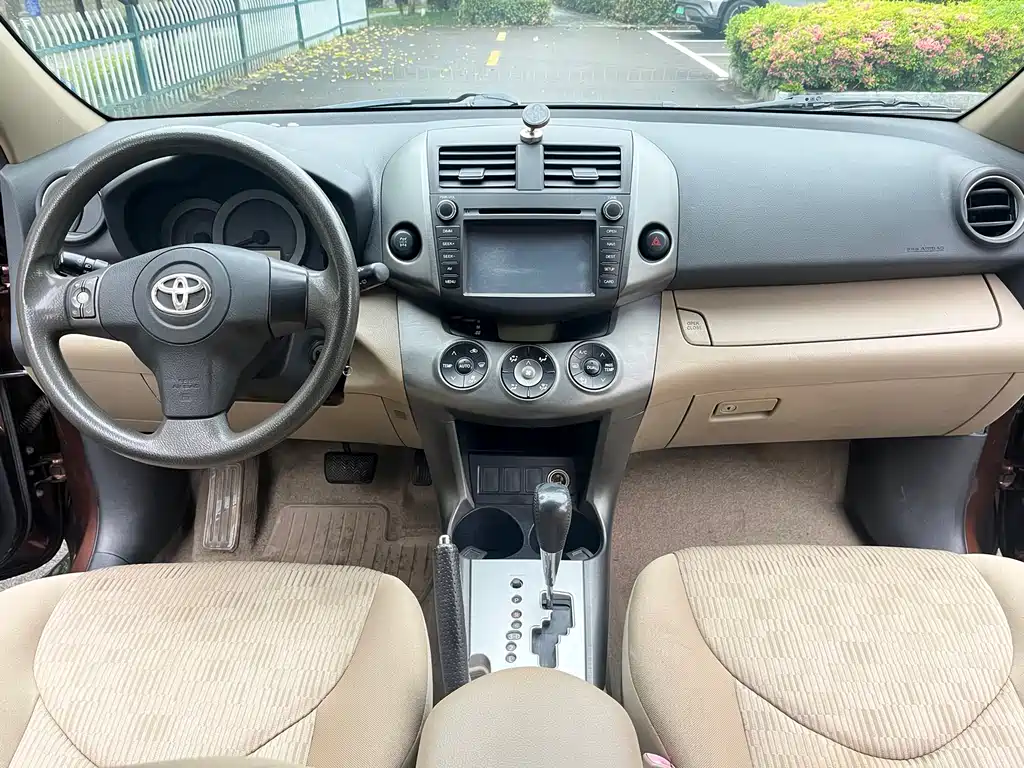 Toyota RAV4 2012