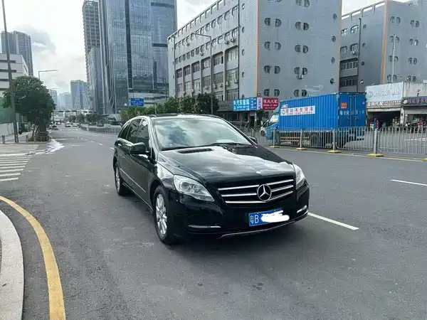 Mercedes-Benz R-Class 2012