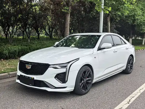Cadillac CT4 2020