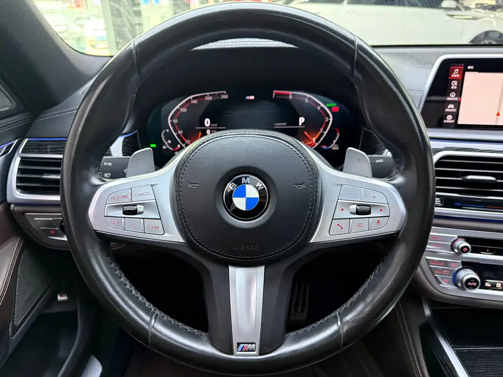 BMW 7 Series 2020 — фото 10