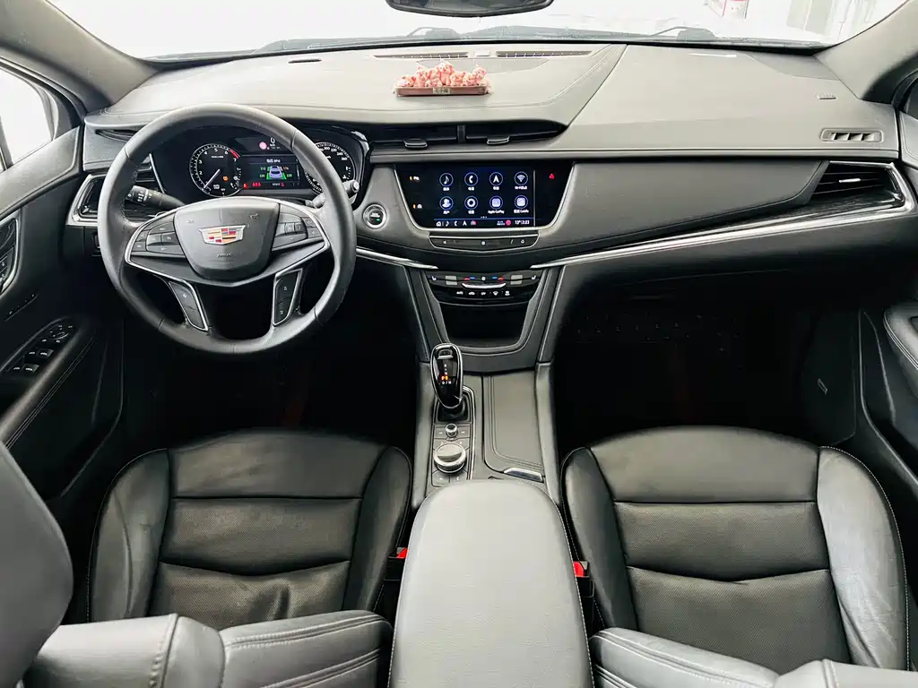 Cadillac XT5 2020 — фото 22