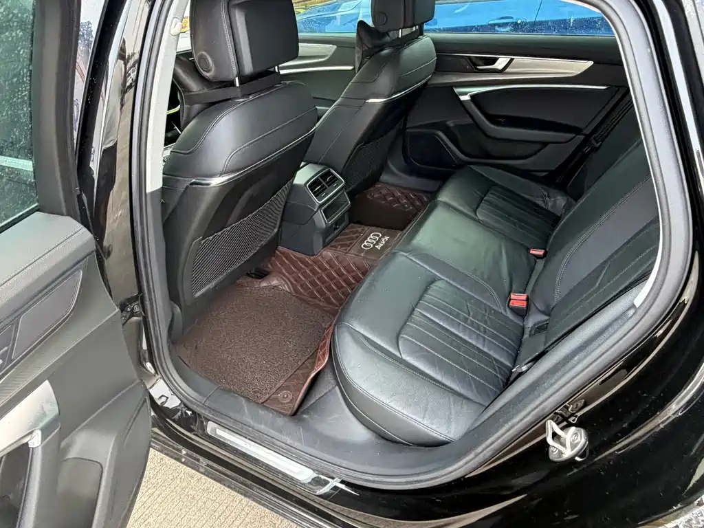 Audi A6L 2020
