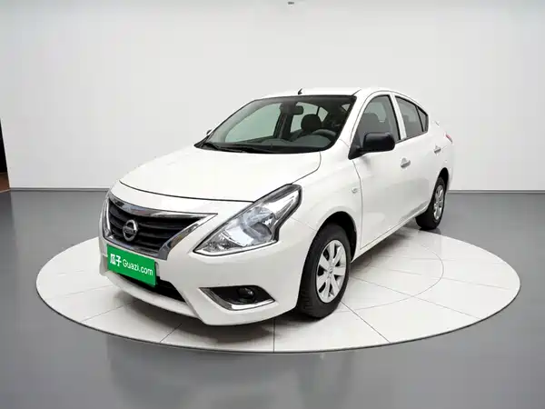 Nissan Sunny 2016