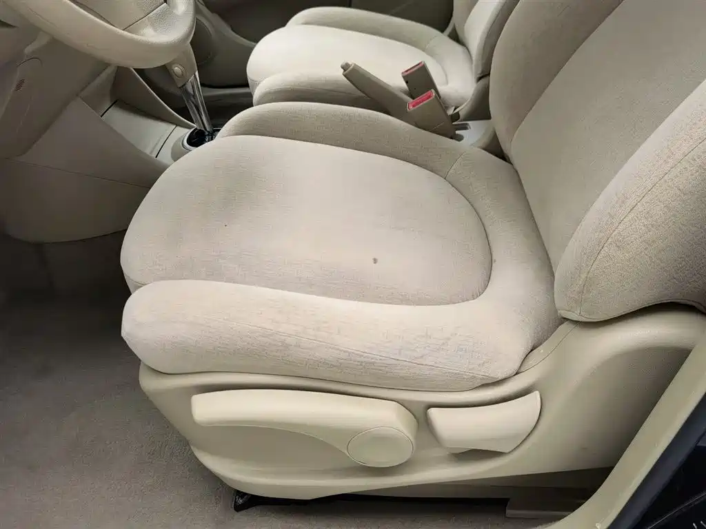 Nissan Sylphy 2018 — фото 20
