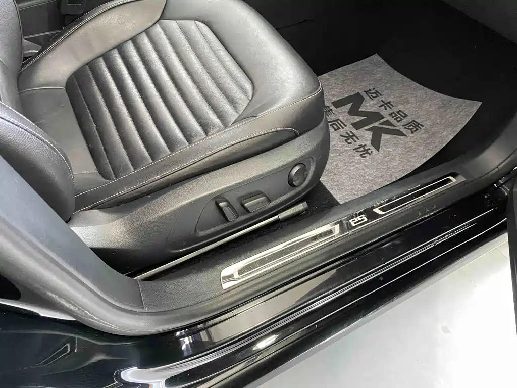 Volkswagen Magotan 2016