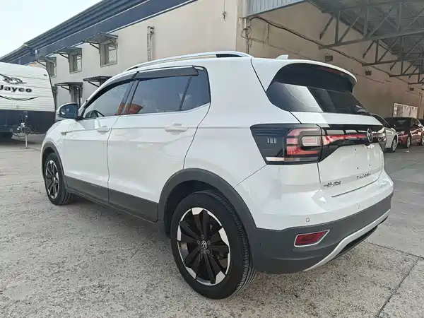 Volkswagen Tacqua 2020
