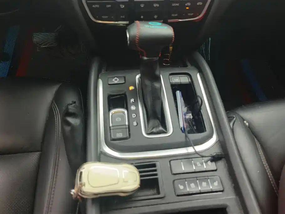 GAC Motor Trumpchi GS8 2017 — фото 16