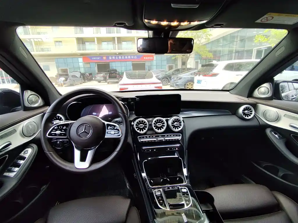 Mercedes-Benz GLC 2022