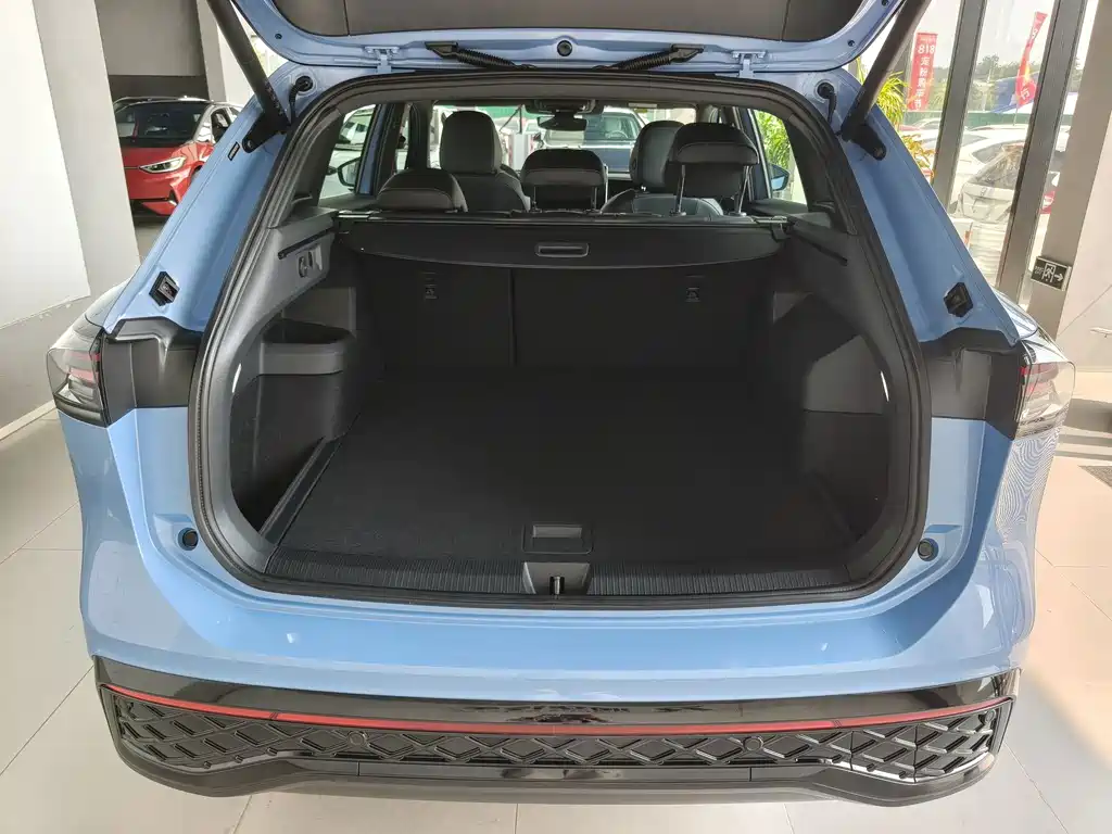 Volkswagen Tiguan L 2025 — фото 15