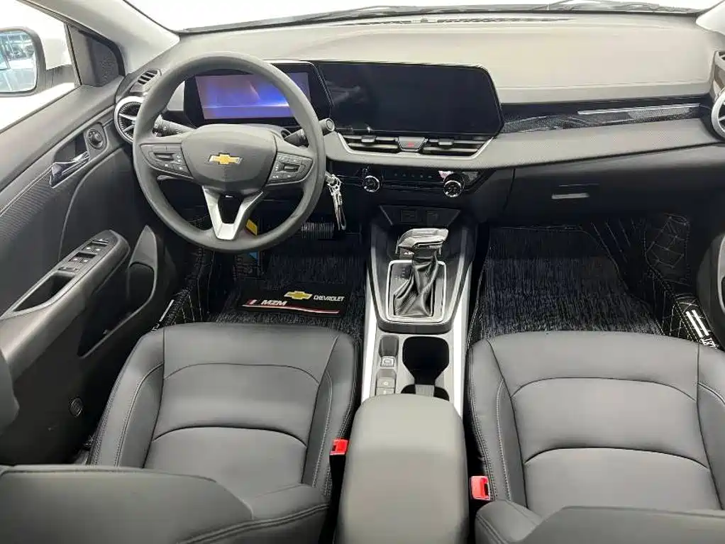 Chevrolet Cruze 2023 — фото 15