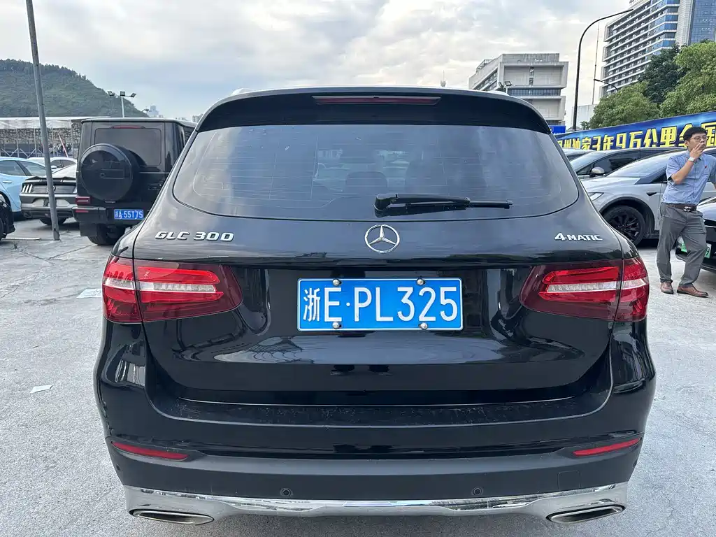 Mercedes-Benz GLC 2017 — фото 6