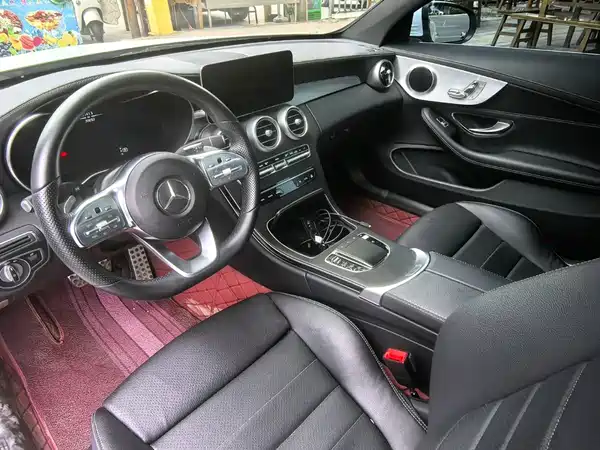 Mercedes-Benz C-Class 2019