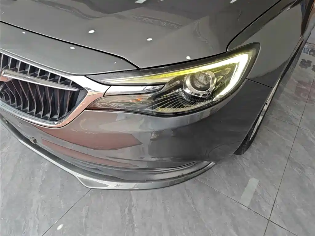 Buick Excelle 2018 — фото 24