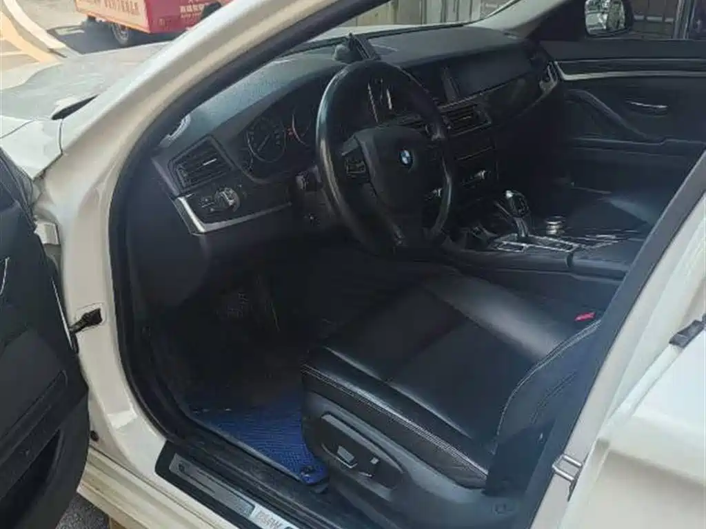 BMW 5 Series 2016