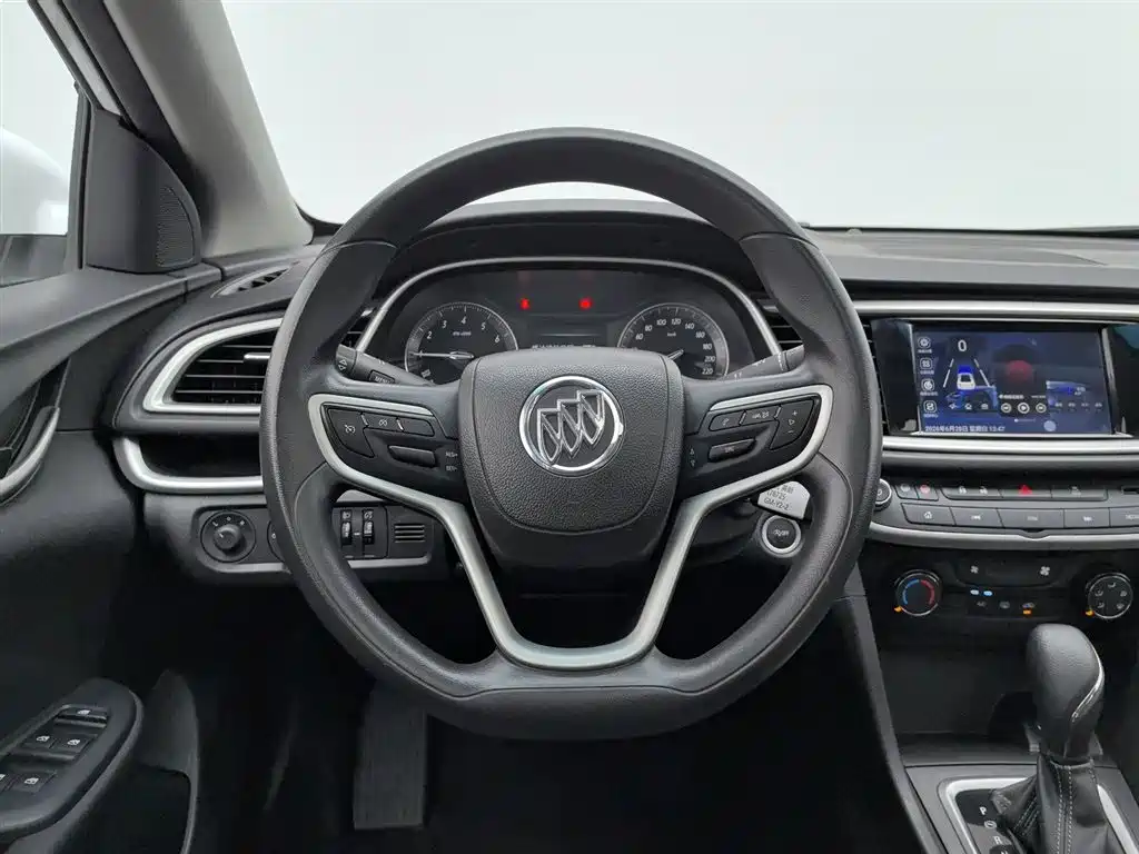 Buick Excelle 2021 — фото 11
