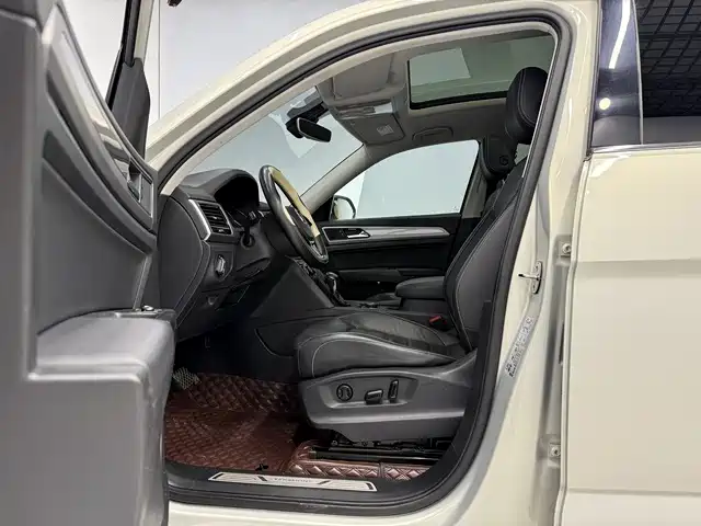 Volkswagen Teramont 2019 — фото 11