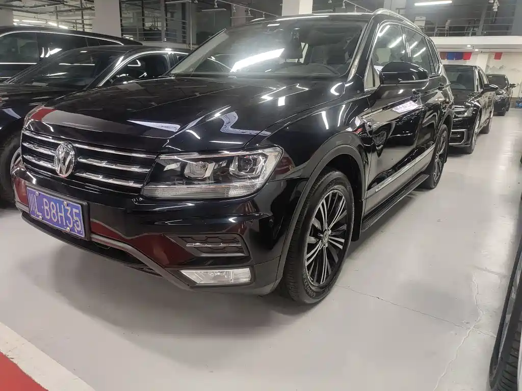 Volkswagen Tiguan L 2020