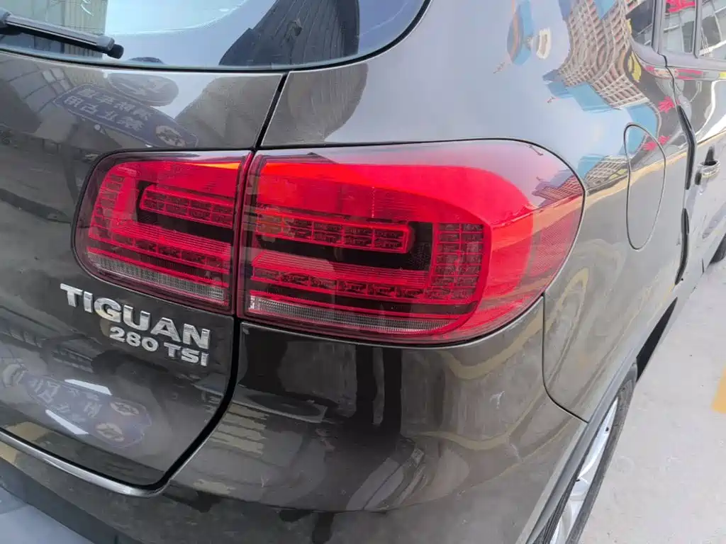 Volkswagen Tiguan 2019 — фото 8