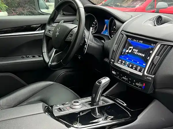 Maserati Levante 2019