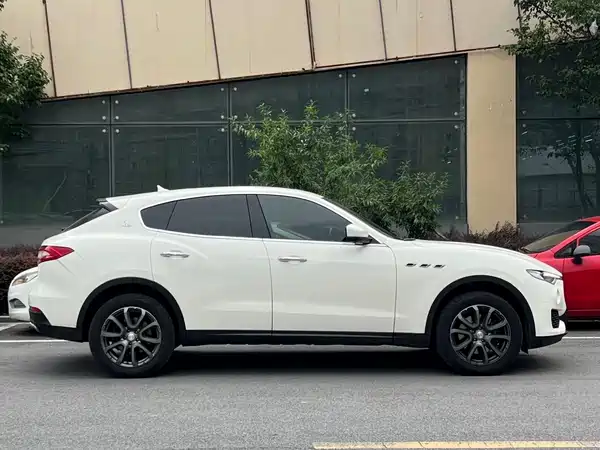 Maserati Levante 2019